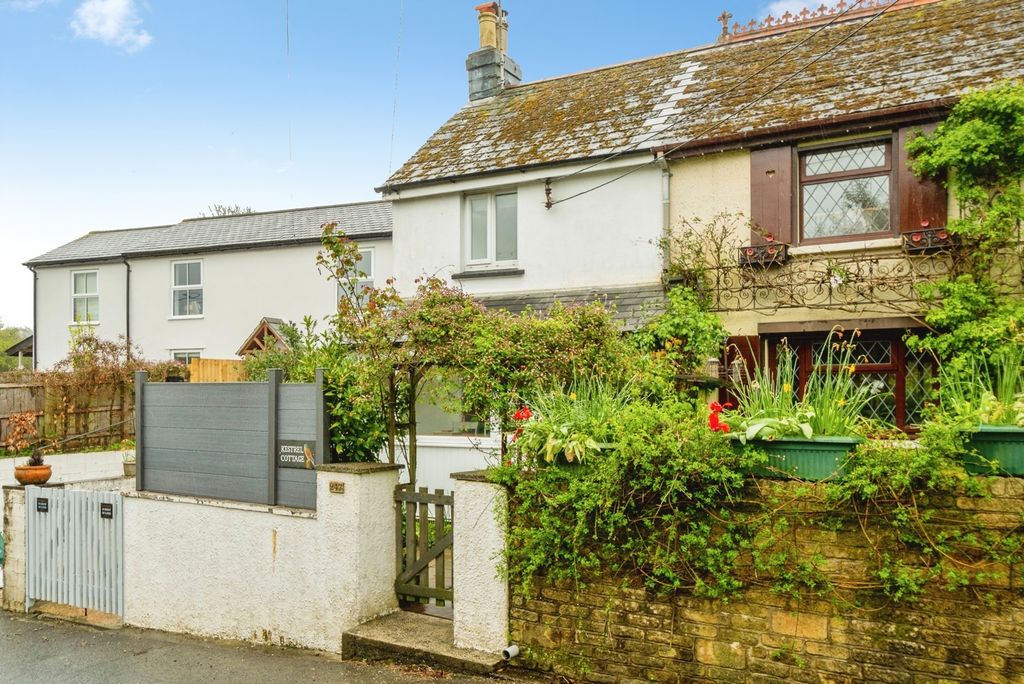 2 bed end terrace house for saleWhitchurch Road, Tavistock, Devon PL19