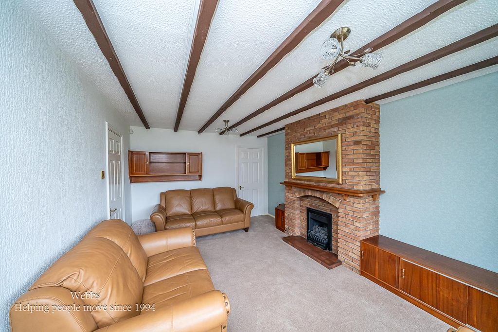 Additional image 11 of 3 bed property for saleHighgrove Close, Willenhall WV12
