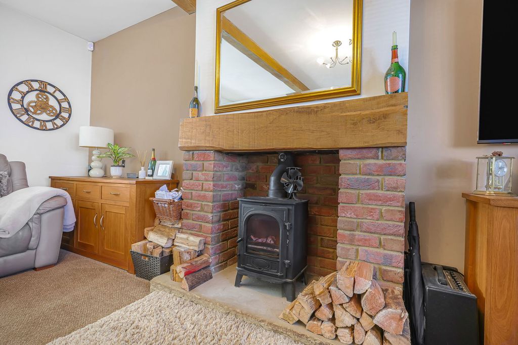 Additional image 11 of 5 bed detached house for saleSwan Lane, Wickford SS11