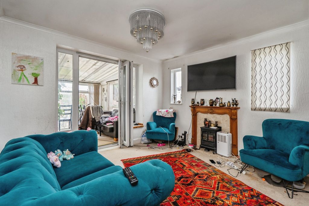 Additional image 9 of 2 bed detached bungalow for saleBridges Avenue, Portsmouth PO6