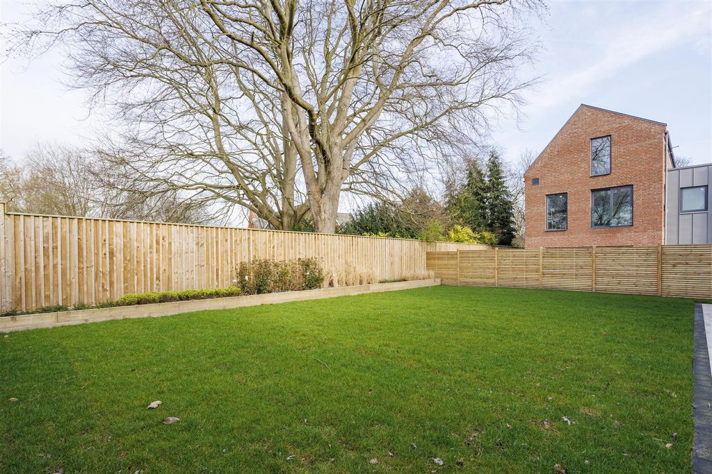 Additional image 29 of 4 bed detached house for saleFulford Road, York YO10