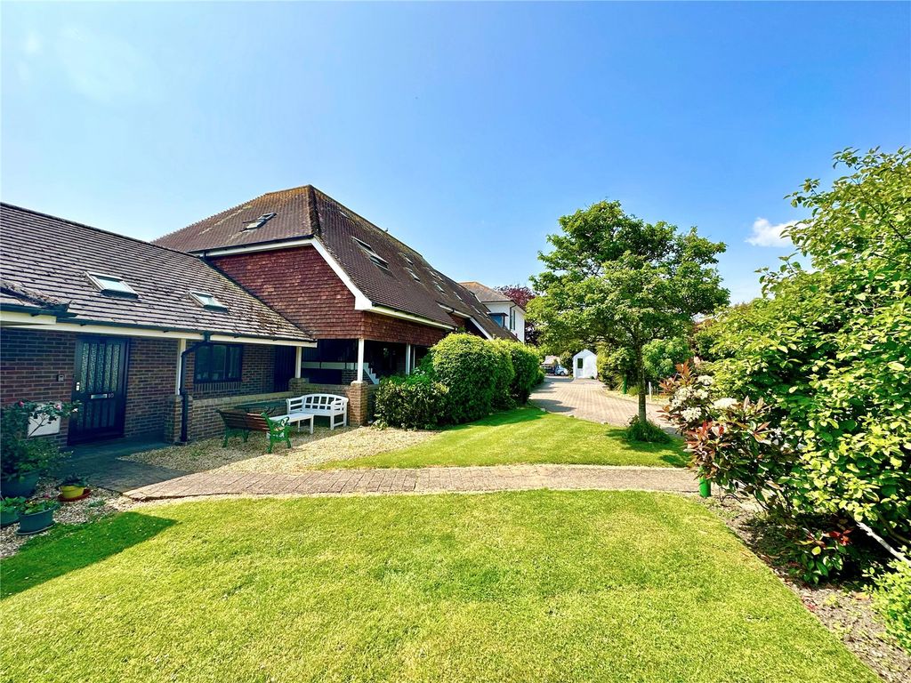 Additional image 9 of 1 bed flat for saleBelmore Lane, Lymington, Hampshire SO41