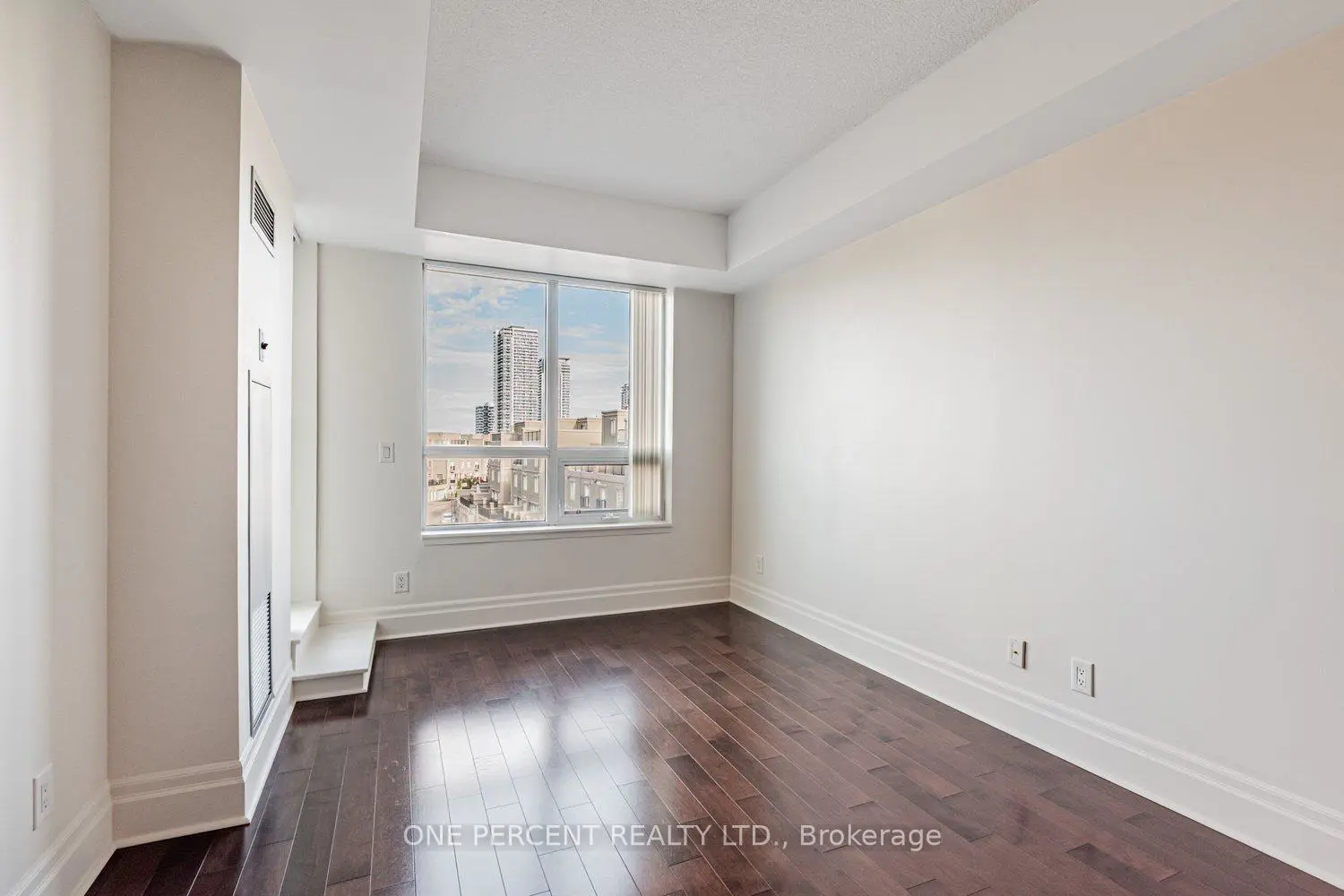 Additional image 6 of 21 Upper Duke Crescent 401