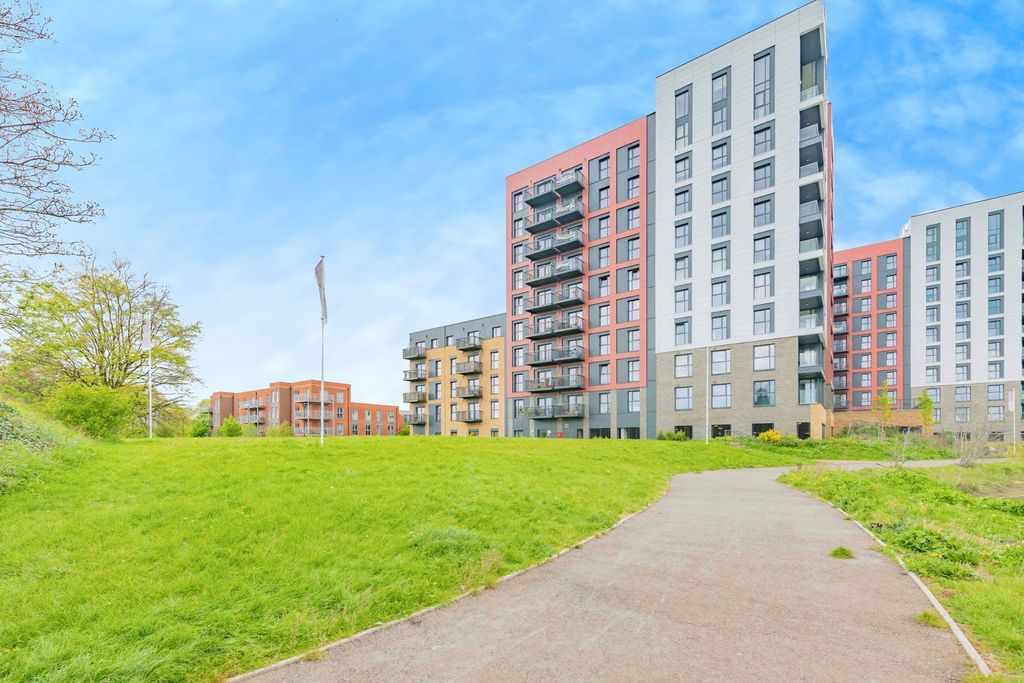 Additional image 10 of 2 bed flat for saleTelevision House, Meridian Way, Southampton SO14