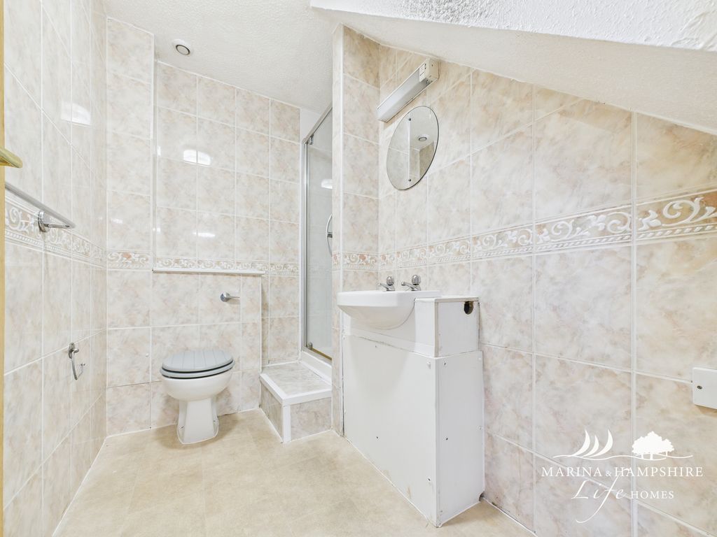 Additional image 7 of 3 bed town house for saleCarne Place, Port Solent, Portsmouth PO6