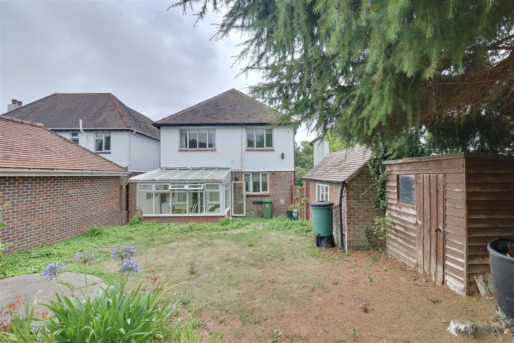 Additional image 21 of 4 bed property for saleHavant Road, Farlington, Portsmouth PO6