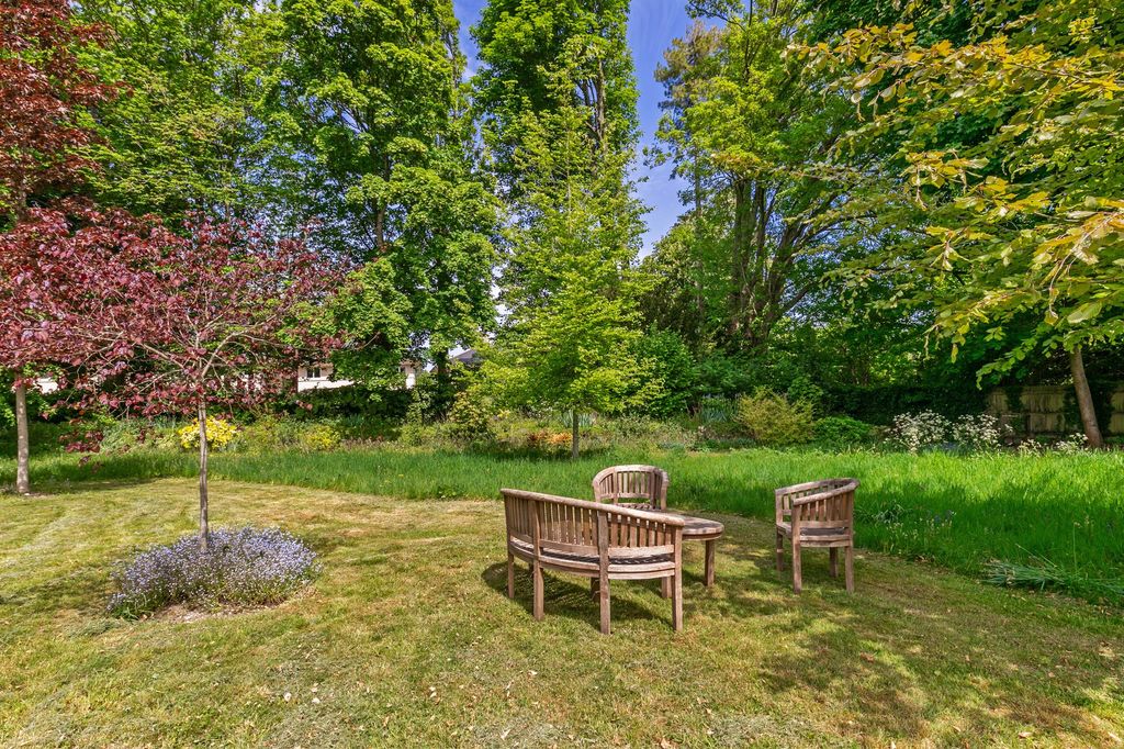 Additional image 11 of 2 bed flat for saleWyke Mark, Winchester SO22