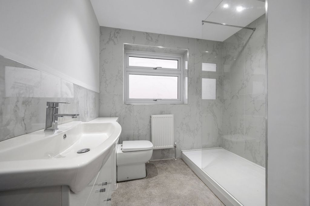 Additional image 9 of 3 bed semi-detached house for salePriory Road, Market Bosworth CV13