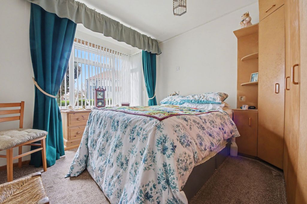 Additional image 7 of 2 bed detached bungalow for saleSouth East Road, Sholing SO19