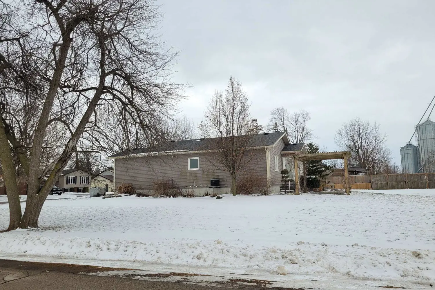 Additional image 16 of 3293 Morrell Street
