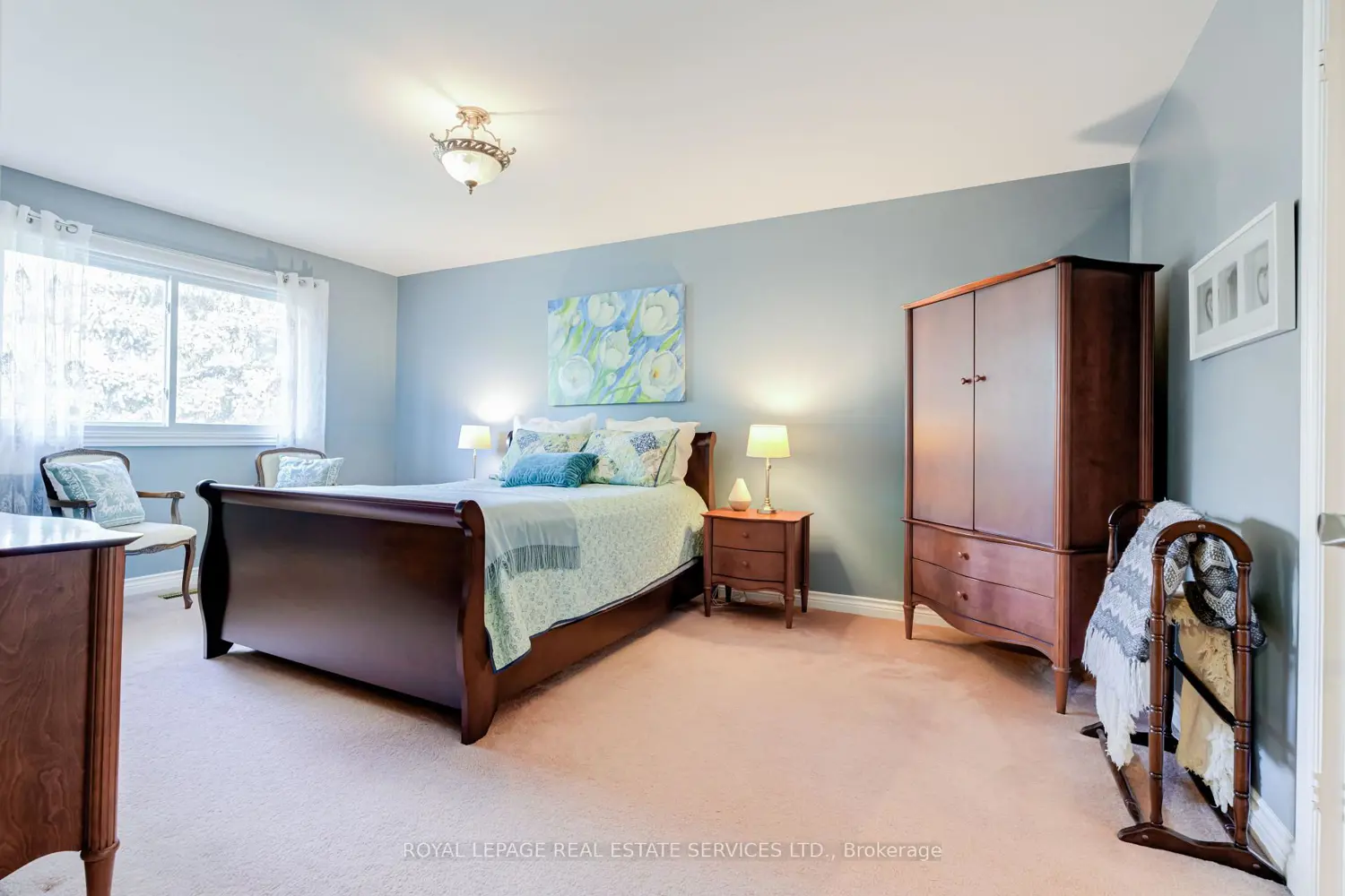 Additional image 11 of 716 Cameron Court