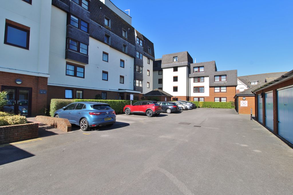 Additional image 16 of 1 bed flat for saleLombard Street, Portsmouth PO1