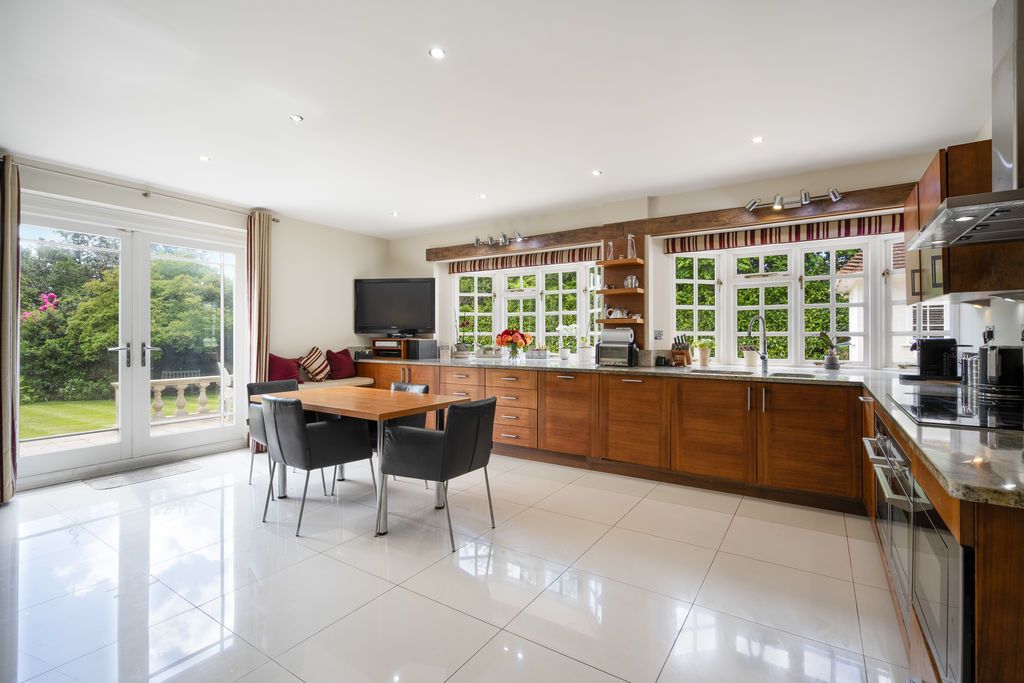 Additional image 15 of 4 bed detached house for saleNew Road, Windlesham GU20