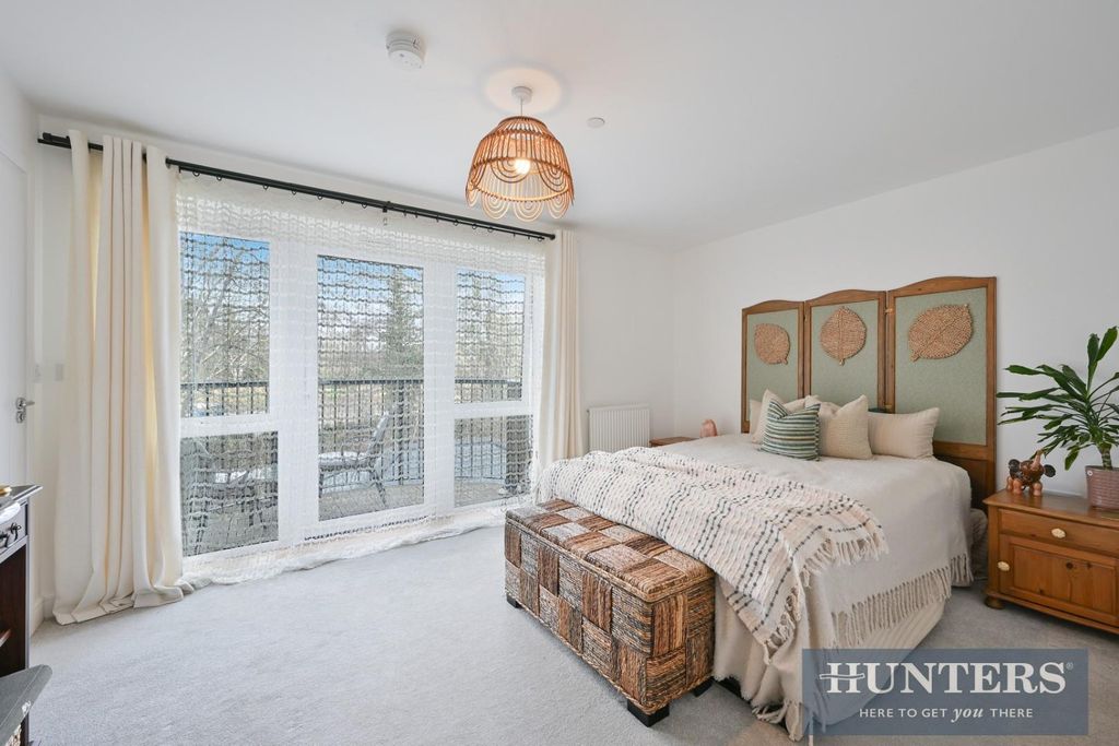 Additional image 5 of 2 bed flat for saleGunpowder Road, Worcester Park KT4