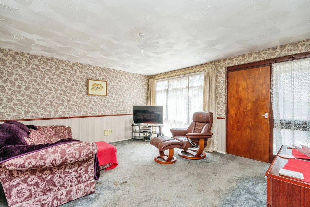 Additional image 10 of 3 bed terraced house for saleSea Mill Gardens, Portsmouth PO1