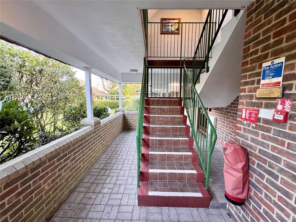 Additional image 11 of 1 bed flat for saleBelmore Lane, Lymington, Hampshire SO41