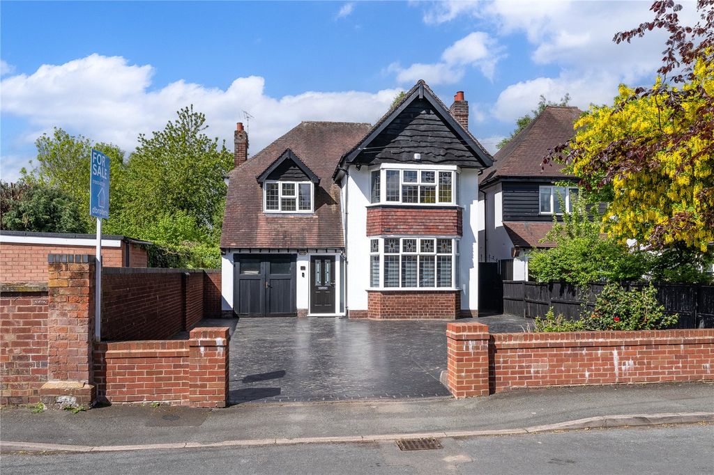 4 bed detached house for saleRiley Crescent, Wolverhampton, West Midlands WV3