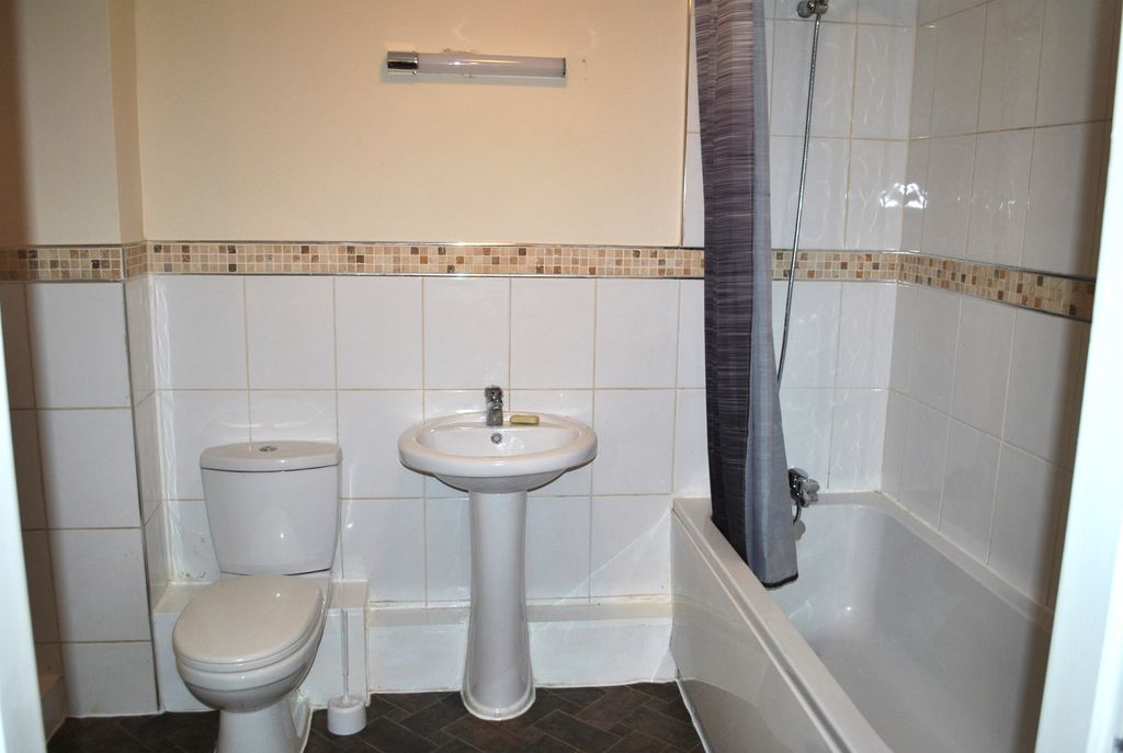 Additional image 8 of 2 bed flat for saleBradshaw Street, Wigan WN1