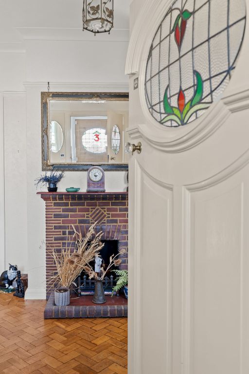 Additional image 10 of 3 bed detached house for saleKingsmead Avenue, Worcester Park KT4