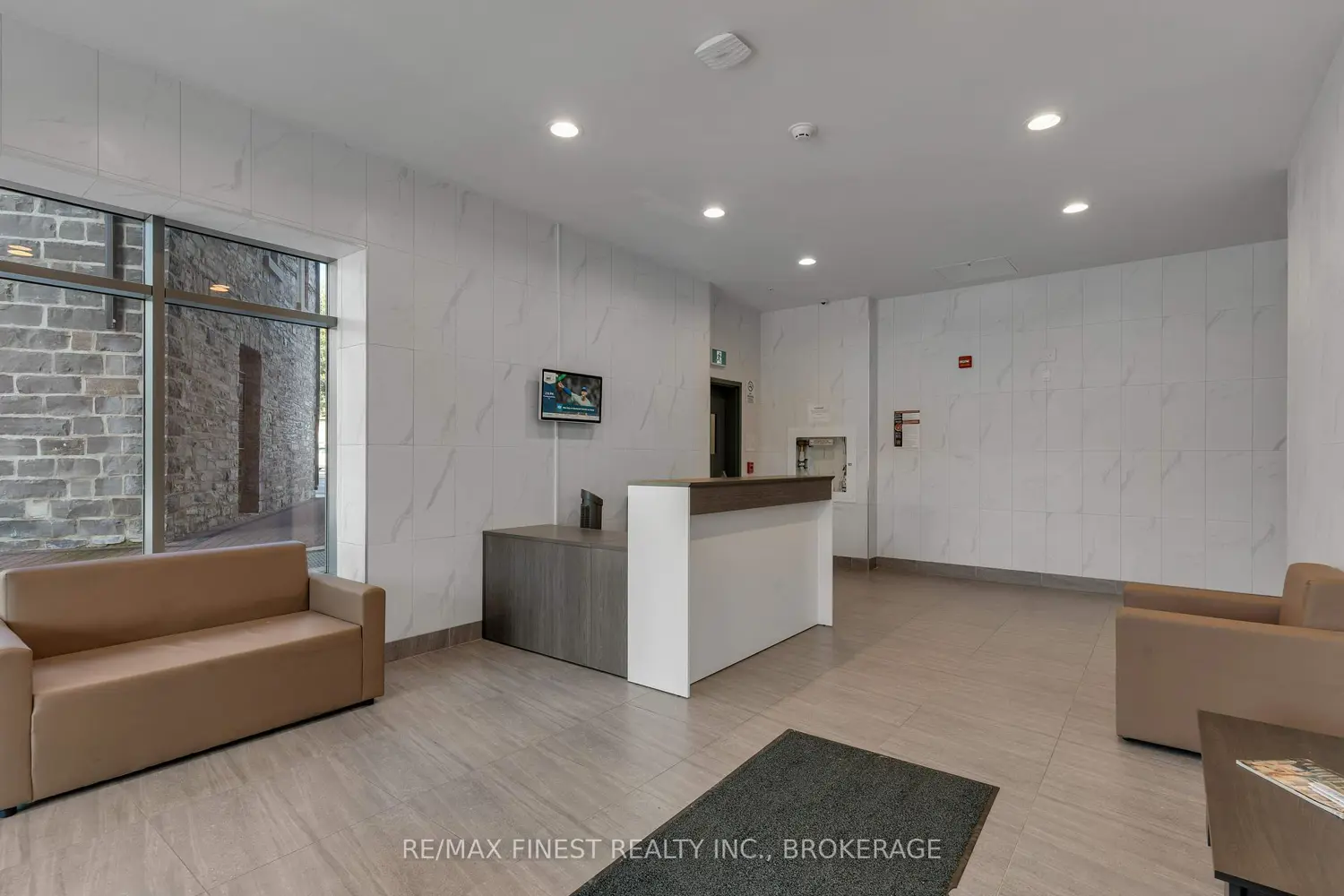 Additional image 17 of 652 Princess Street 340