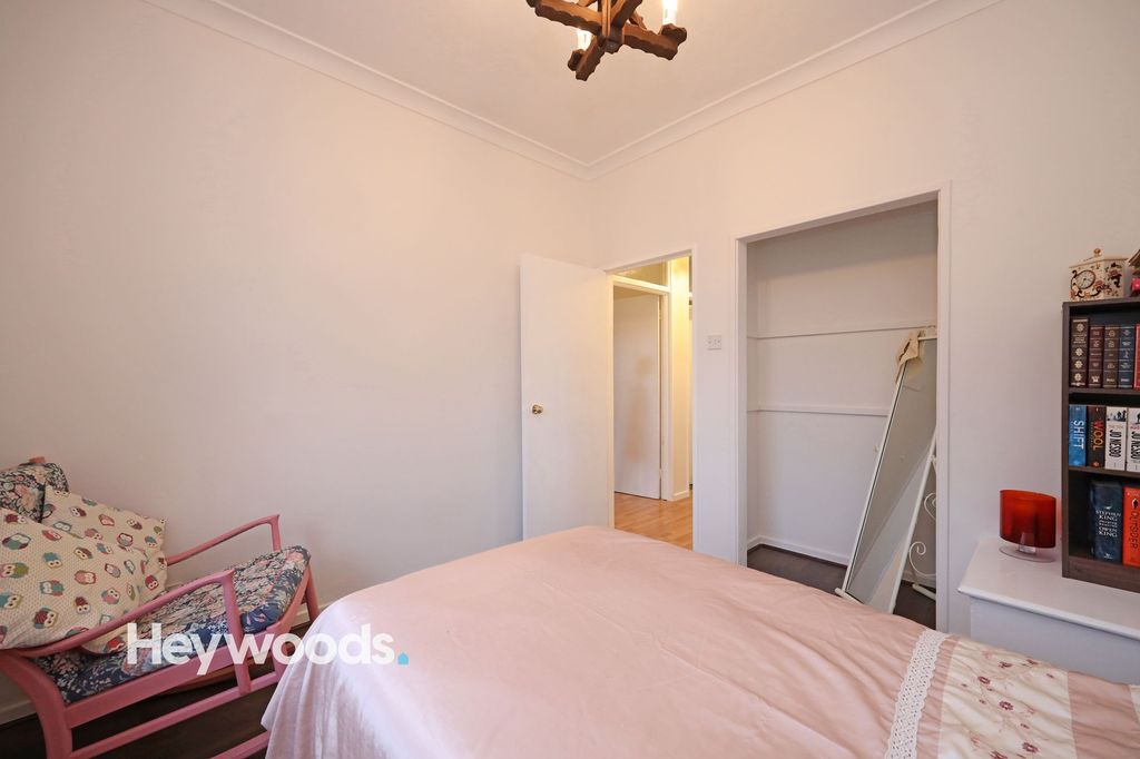 Additional image 3 of 2 bed flat for saleHanbridge Avenue, Bradwell, Newcastle Under Lyme ST5