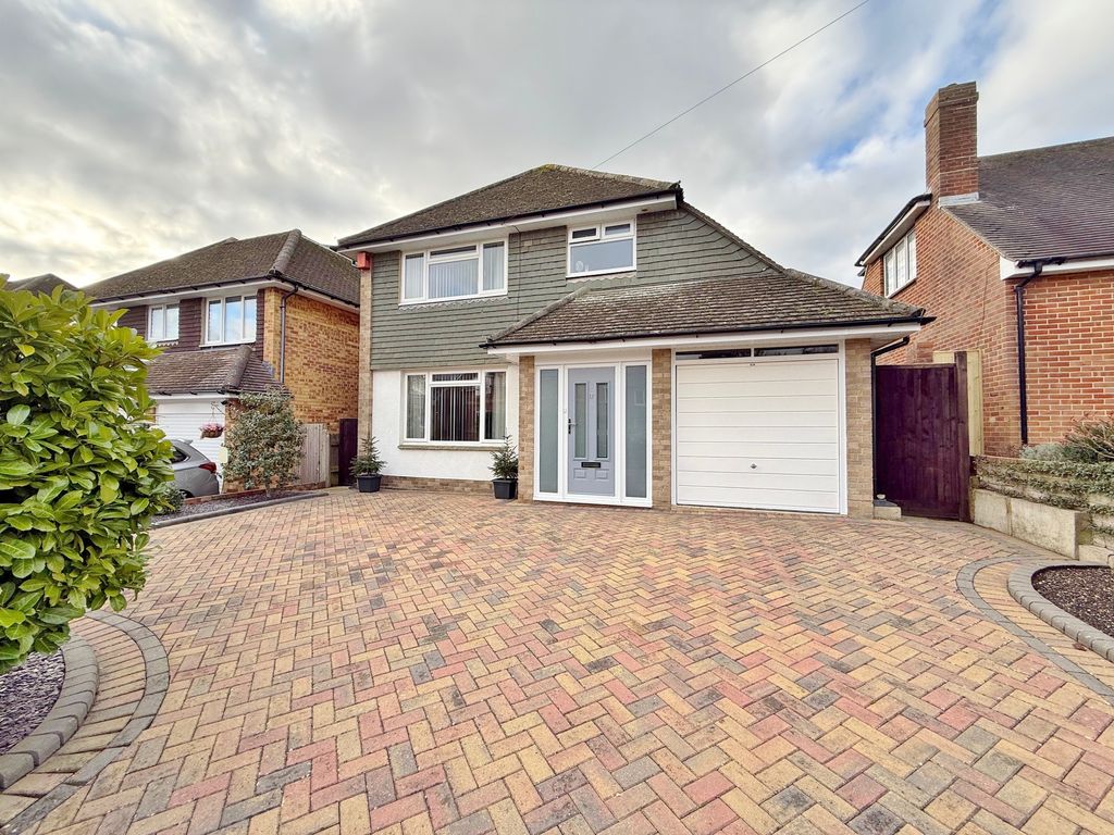 3 bed detached house for saleEast Cosham Road, Drayton PO6