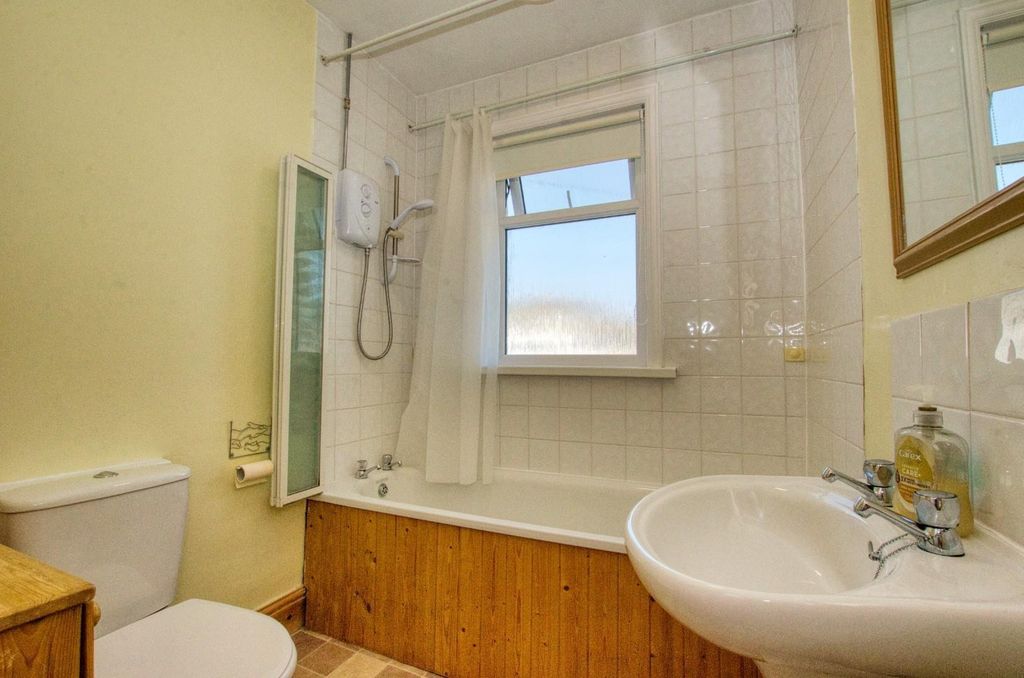 Additional image 9 of 3 bed semi-detached house for saleGranby Grove, Southampton SO17