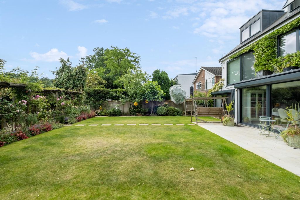 Additional image 17 of 6 bed detached house for saleCedar Heights, Richmond TW10