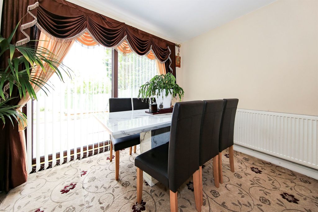 Additional image 7 of 5 bed detached house for saleCoton Road, Penn, Wolverhampton WV4