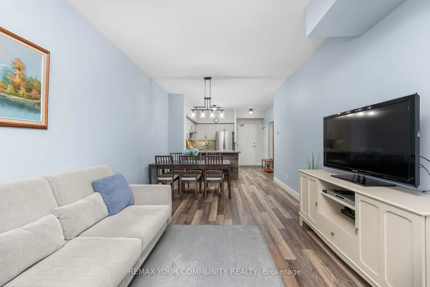 Additional image 9 of 9973 Keele Street 202