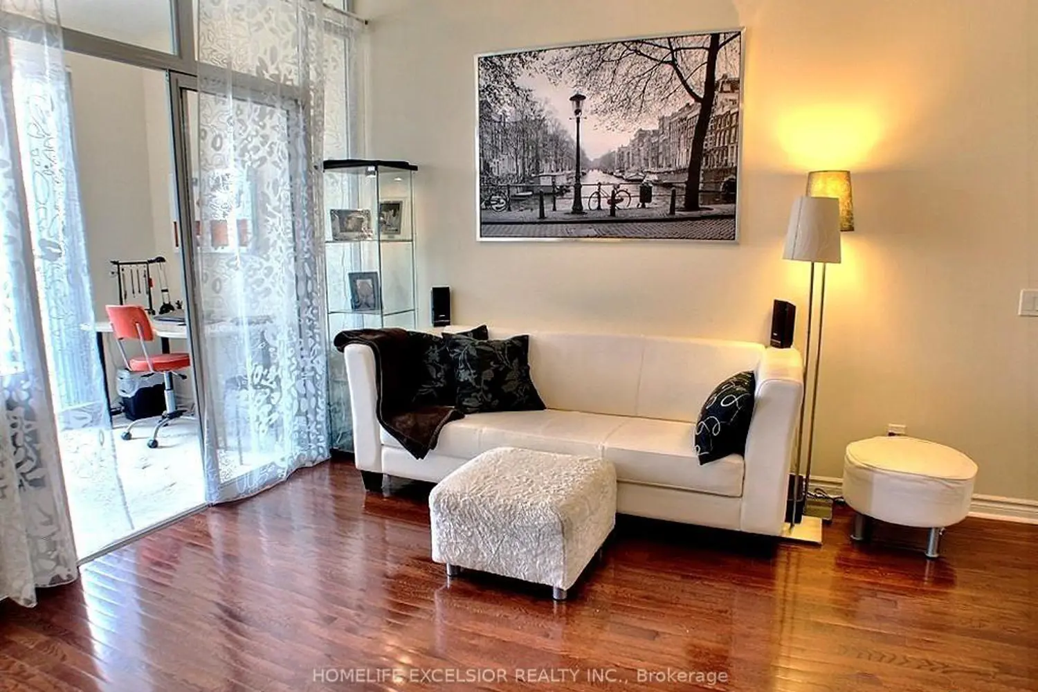 Additional image 9 of 60 Byng Avenue 2401