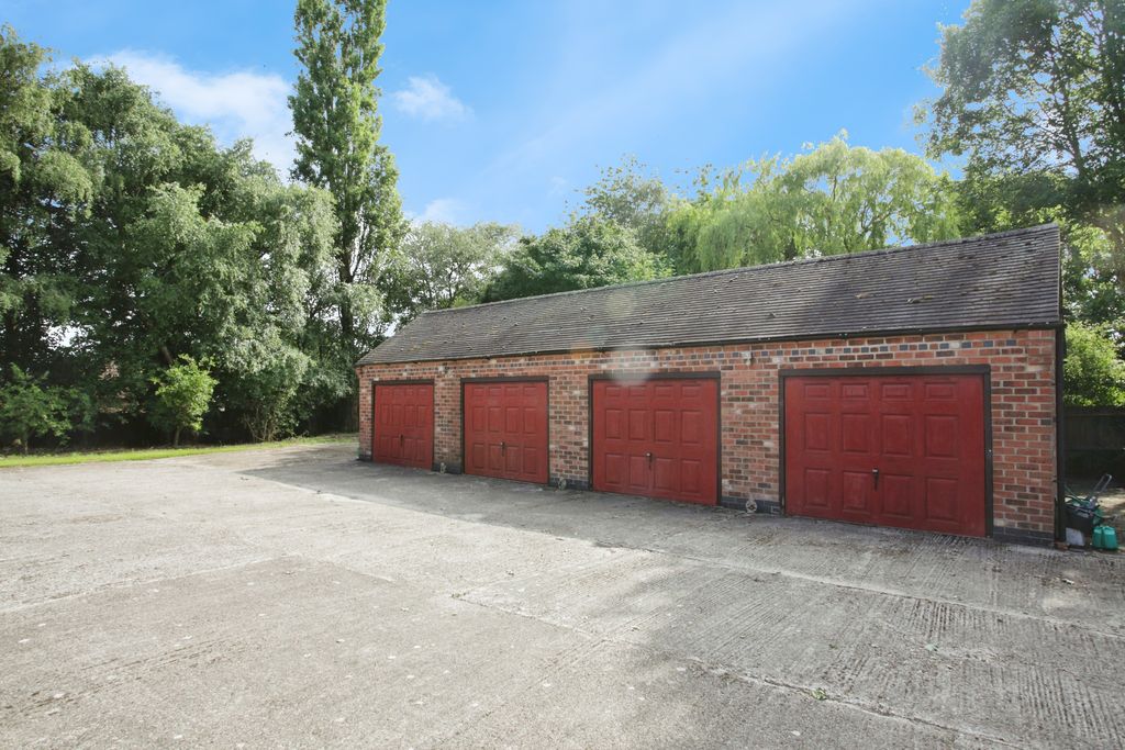Additional image 17 of 7 bed detached house for saleHinckley Road, Nailstone CV13