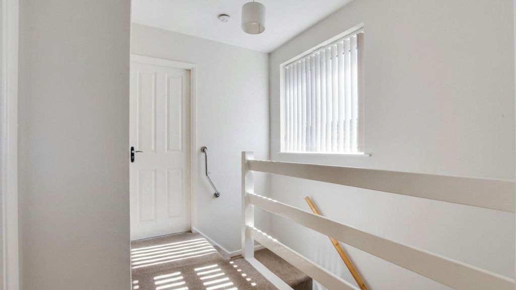 Additional image 15 of 3 bed semi-detached house for saleCoombe Rise, Oadby, Leicester LE2