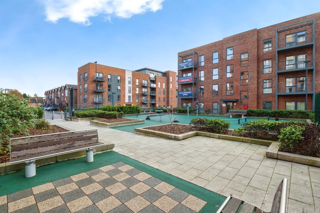 Additional image 10 of 1 bed flat for saleJohn Thornycroft Road, Southampton SO19