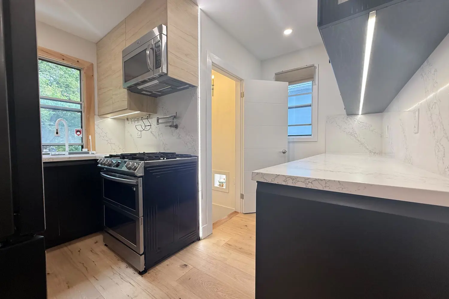 Additional image 3 of 1235 Glencairn Avenue