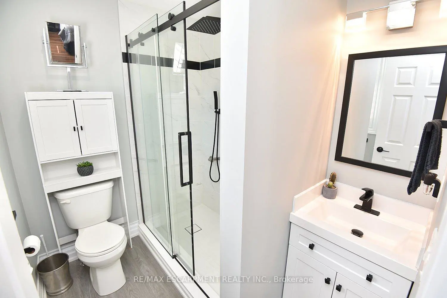Additional image 10 of 2774 King Street 36