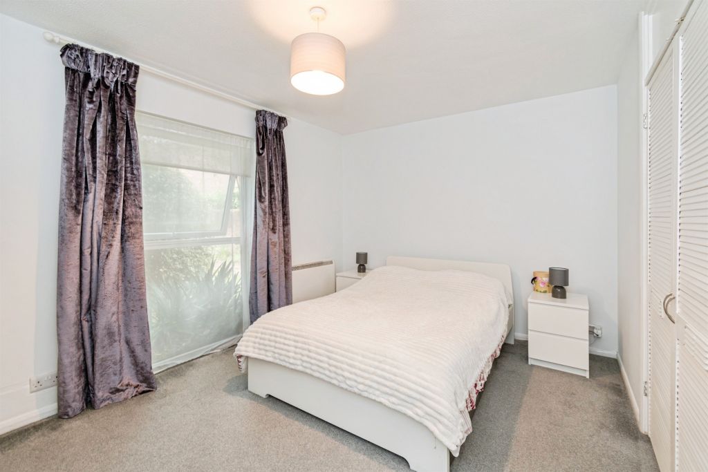 Additional image 8 of 2 bed flat for saleNorthlands Road, Southampton SO15