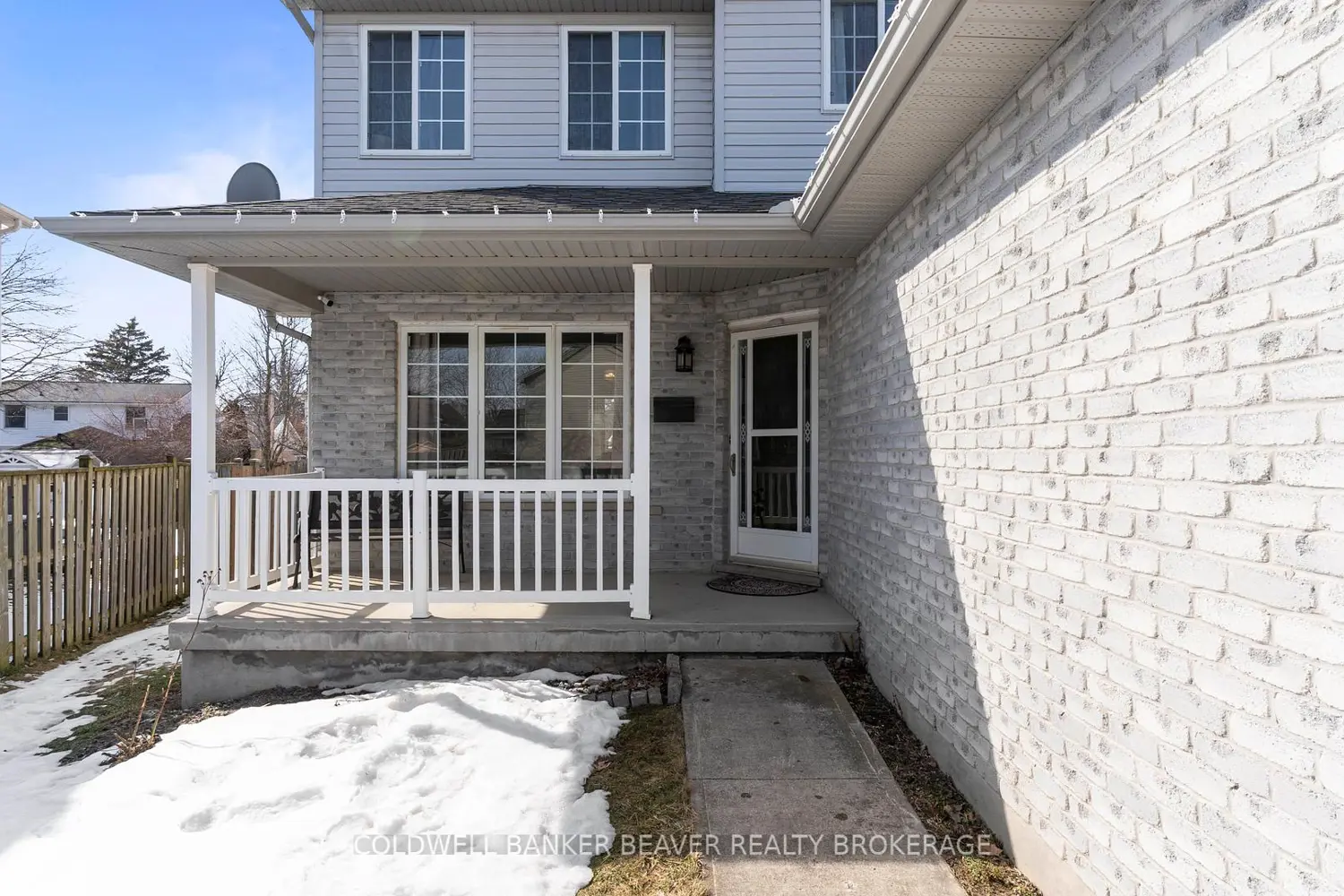 1677 Devos Drive