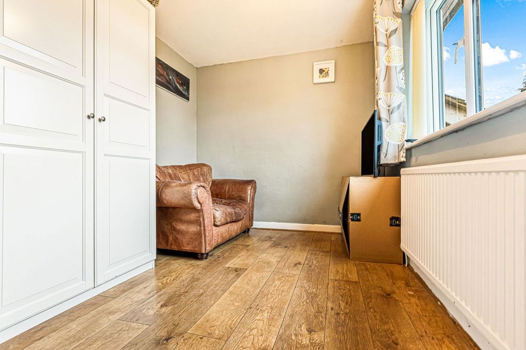 Additional image 16 of 5 bed semi-detached house for saleAmbion Rise, Market Bosworth CV13
