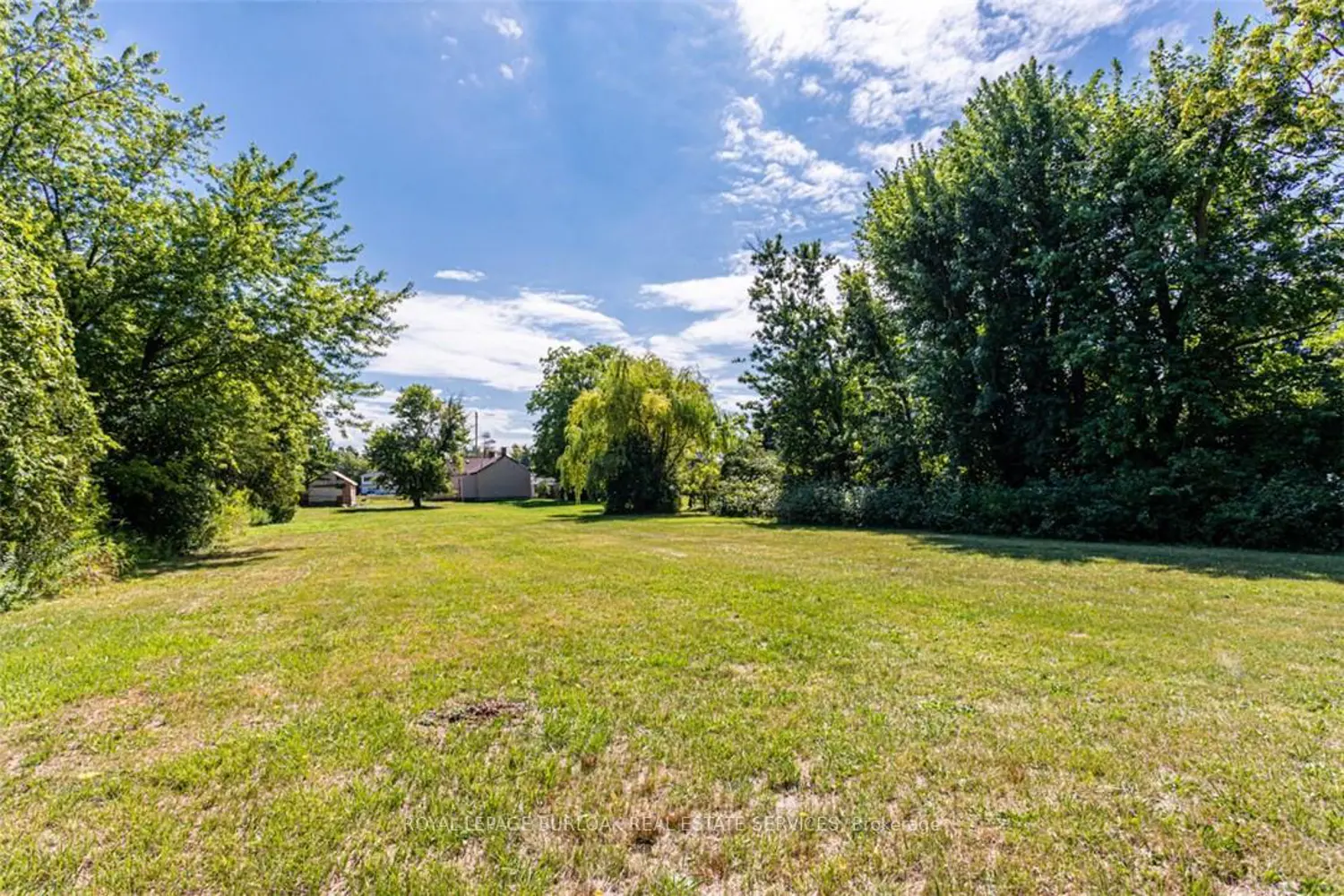 Additional image 19 of 2712 Upper James Street