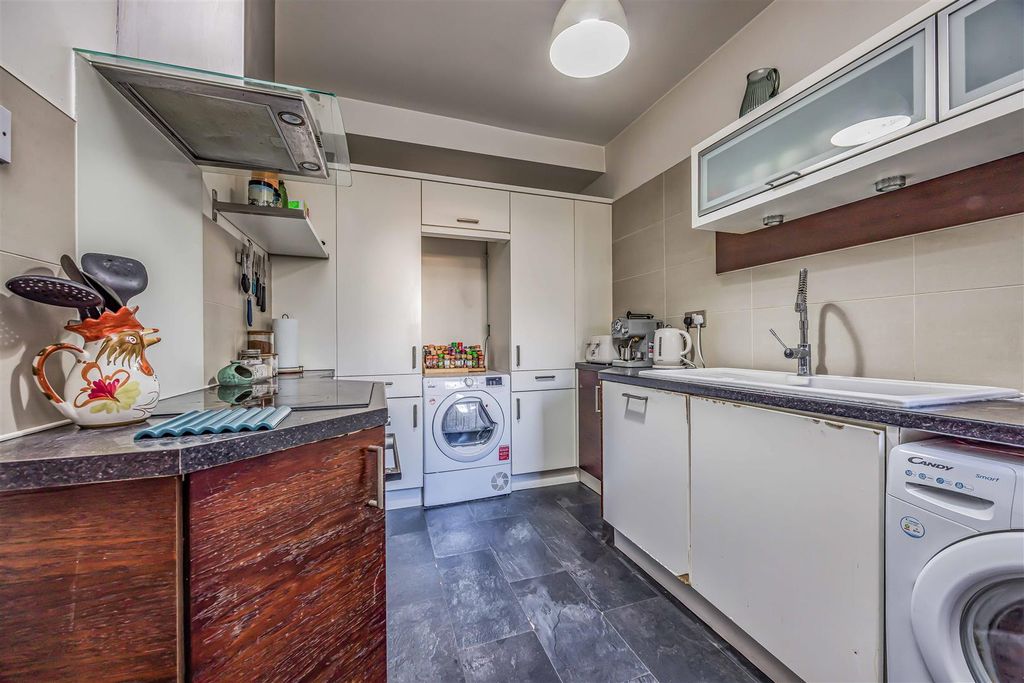 Additional image 15 of 3 bed terraced house for saleChasewater Avenue, Portsmouth PO3