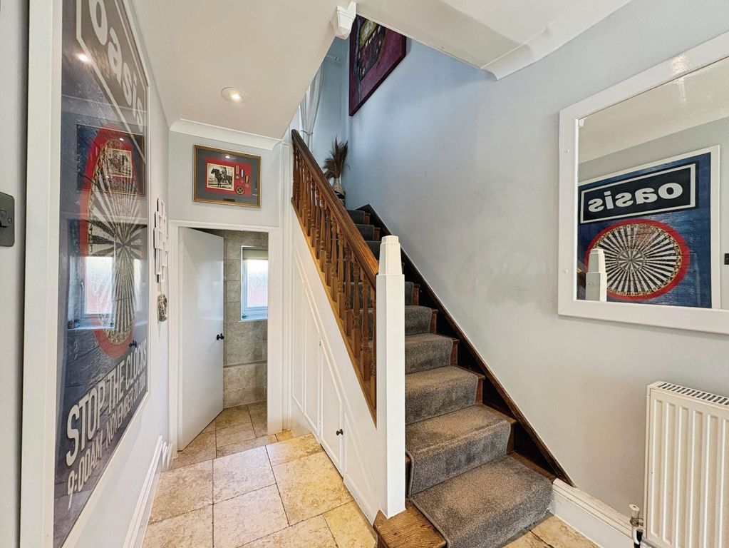Additional image 14 of 6 bed detached house for saleSwallowcliffe Gardens, Yeovil BA20