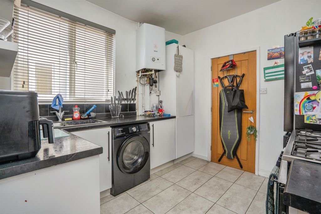 Additional image 8 of 3 bed terraced house for saleTipner Road, Portsmouth PO2