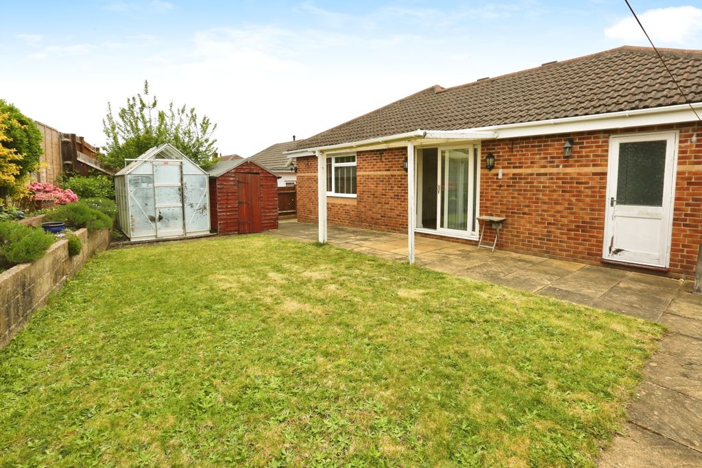 Additional image 14 of 3 bed detached bungalow for saleFirtree Way, Southampton SO19