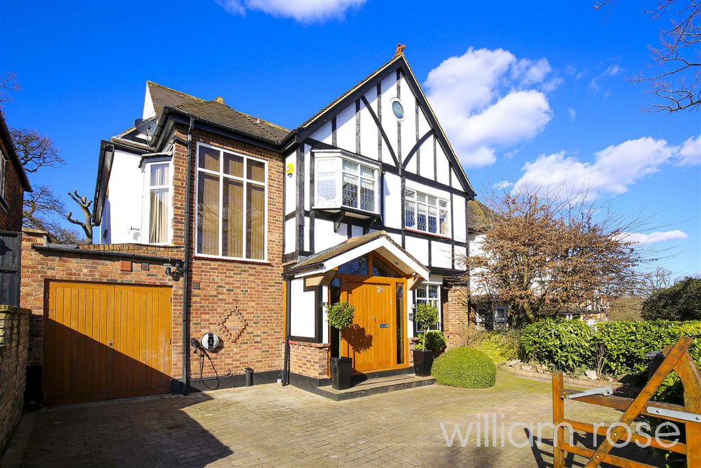 Additional image 33 of 5 bed detached house for saleMonkhams Lane, Woodford Green IG8