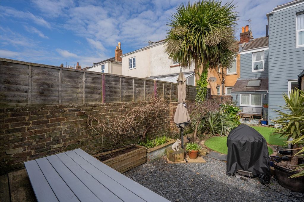 Additional image 18 of 3 bed terraced house for saleLaburnum Grove, Portsmouth, Hampshire PO2