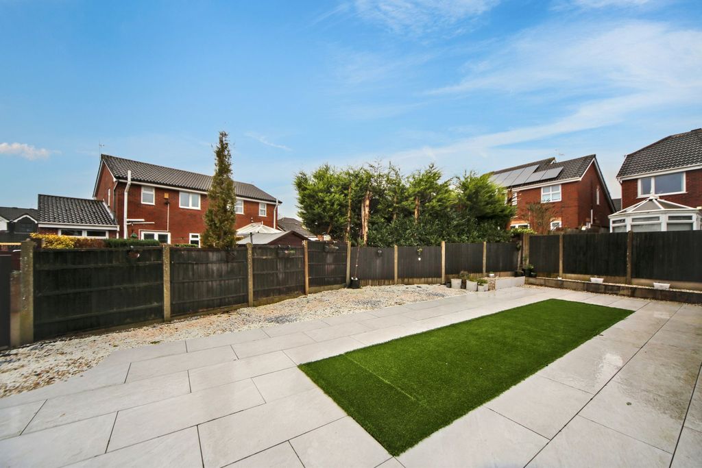 Additional image 24 of 4 bed detached house for saleBakewell Drive, Wigan WN6