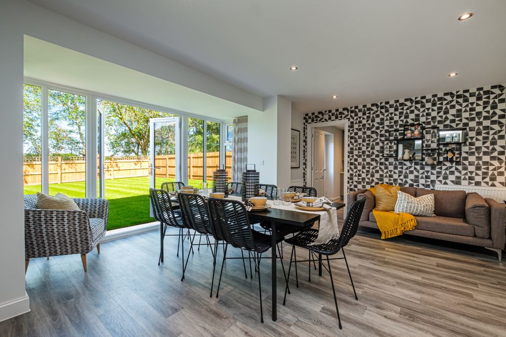 Additional image 3 of 4 bed detached house for sale"Exeter" at Common Mead Lane, Gillingham SP8