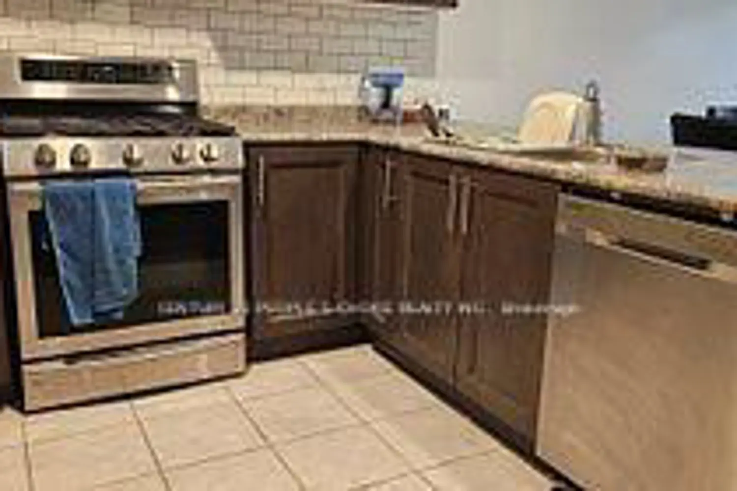 Additional image 6 of 135 Hardcastle Drive 87