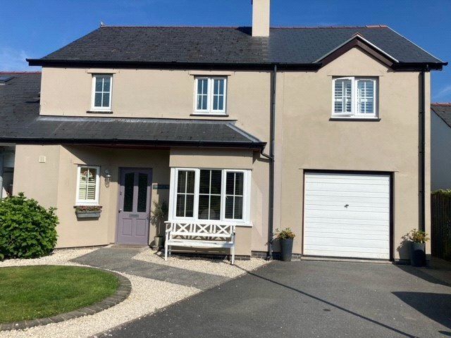 4 bed link detached house for saleDol Pistyll, Talybont SY24
